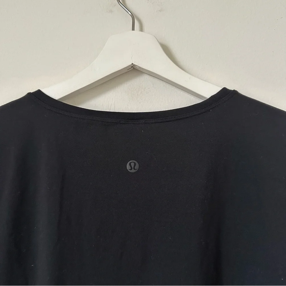 Lululemon Hit Unwind Long Sleeve Top Black Rulu Relaxed Fit Size 4